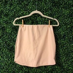 Missguided Vinyl Skirt in Pink/Nude